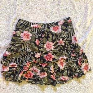 American Eagle Floral Skirt